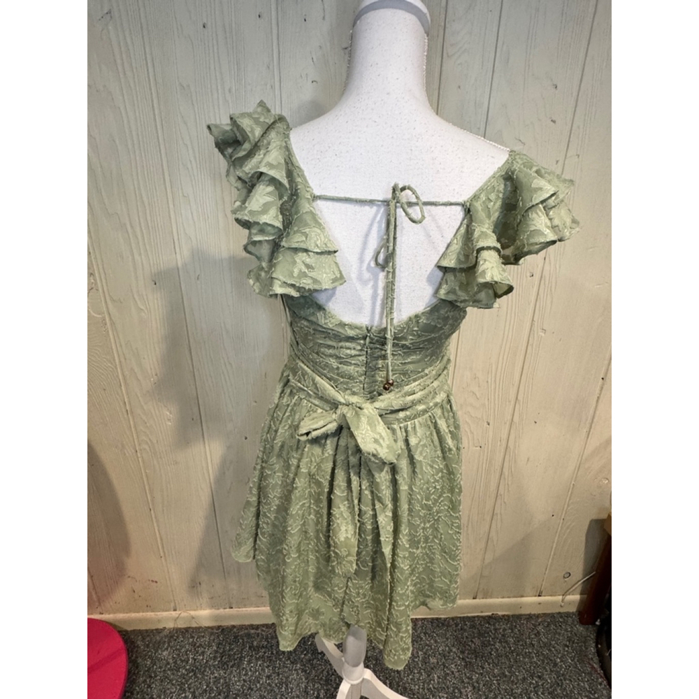 Selfie Leslie Dress Size M Green - Picture 7 of 14
